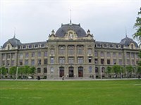 Бернский университет (главное здание)