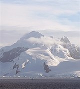 Антарктический полуостров (вид с моря)