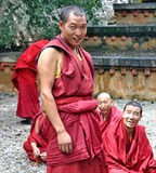Буддизм (монахи в Тибете)