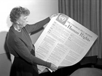 Всеобщая декларация прав человека (Элеонора Рузвельт с проектом Декларации)