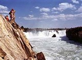 Джабалпур (Водопад в окрестностях Джабалпура)