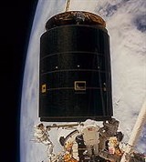 Искусственный спутник (запуск спутника с борта «Шаттла»)