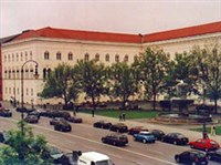 МЮНХЕНСКИЙ УНИВЕРСИТЕТ (главное здание)