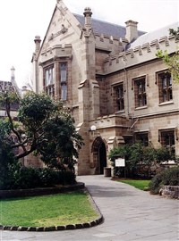Мельбурнский университет (старый юридический)