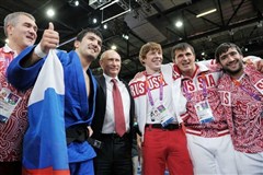 Олимпийские игры в Лондоне 2012 (Путин с дзюдоистами)