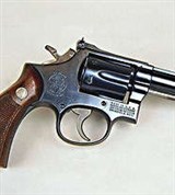 Револьвер (Смит и Вессон 22 калибра)