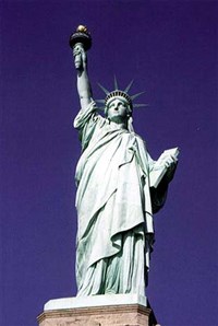 Статуя свободы (Вид снизу)