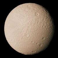 Тефия (спутник Сатурна, внешний вид)
