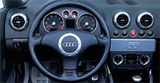 Audi TT Roadster вид рабочего места водителя