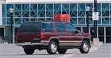 Chevrolet USA Tahoe вид сзади сбоку