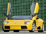 Lamborghini Murcielago (родстер с открытыми дверями)