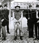 Без надежды (арестованные повстанцы)