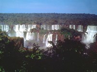 Бразилия (водопад Игуасу)