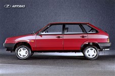 ВАЗ 2109 (вид сбоку)