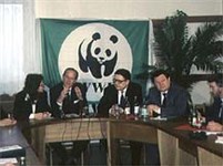 Всемирный фонд дикой природы (Во время презентации программы "Живая Планета")