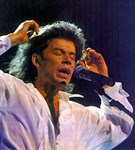 Газманов Олег (перед микрофоном)