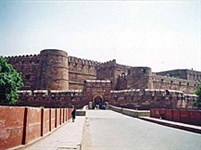 Дели (Красный форт, бастионы)