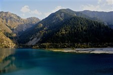 Казахстан (озеро Иссык)