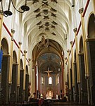 Маастрихт (интерьер базилики Синт-Серваас)