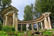 Павловск («Колоннада Аполлона»)