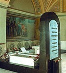 Симонов монастырь (могилы Пересвета и Осляби)