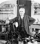 Эдисон Томас Алва (в лаборатории)