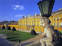 Эстерхаза (южный фасад)