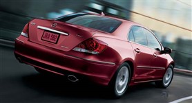 Acura RL (вид сзади)