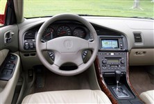 Acura TL (2001 интерьер салона)