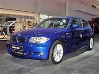 BMW 1 серия (модель 130i, вид спереди)