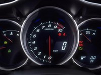 Mazda RX-8 (приборная панель)