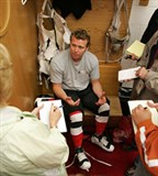 Бродер Мартин (у ворот)