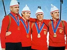 Маматов Виктор Федорович (с И. Бяковым, Р. Сафиным и А. Тихоновым)