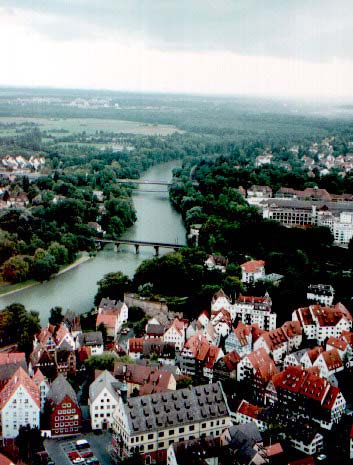 Ульм зимой. Рыбацкий квартал в ульме. Ульм город миннесота. Ульмы. Ульм центр.