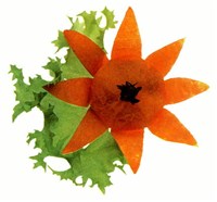 «Подсолнухи» из помидоров