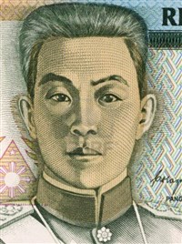 АГИНАЛЬДО Эмилио (пять песо)