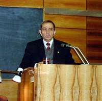 АЗАТЯН Вилен Вагаршович (портрет)