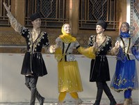 АЗЕРБАЙДЖАНЦЫ (фольклорный ансамбль)