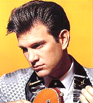 АЙЗЕК Крис (портрет)