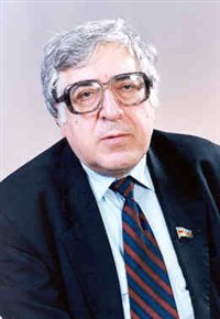 АНАР Расул оглы (портрет)