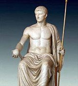 Август Октавиан (в образе Юпитера)