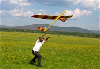 Авиамодельный спорт (запуск модели)