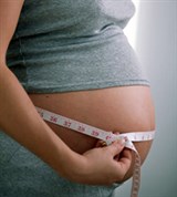 Акушерское исследование (измерение живота)