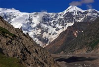 БЕЗЕНГИЙСКАЯ СТЕНА (вид)