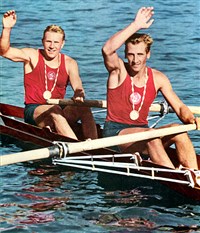 БОРЕЙКО ВАЛЕНТИН (с Олегом Головановым) [спорт]