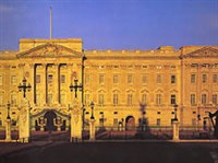 БУКИНГЕМСКИЙ ДВОРЕЦ (фасад)