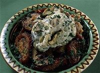 Баклажаны со свежими грибами и репчатым луком