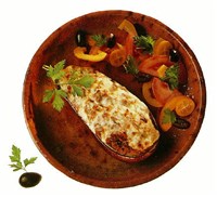 Баклажаны фаршированные (греческая кухня)