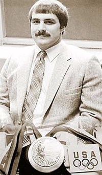 Баумгартнер Брюс (портрет)