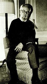 Бентон Роберт